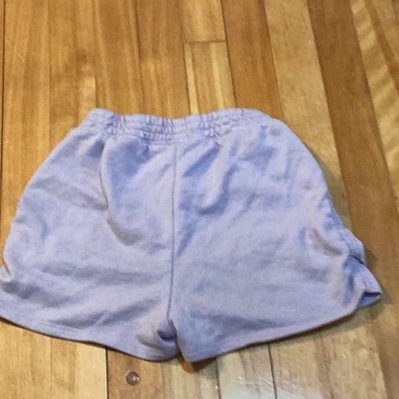 H&M shorts - Picture 2 of 3